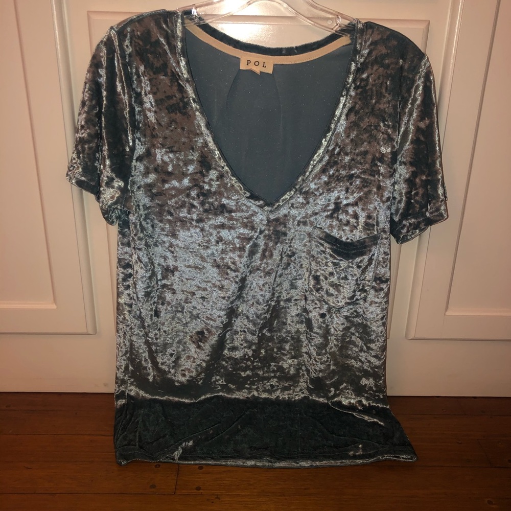 V-neck Velour top